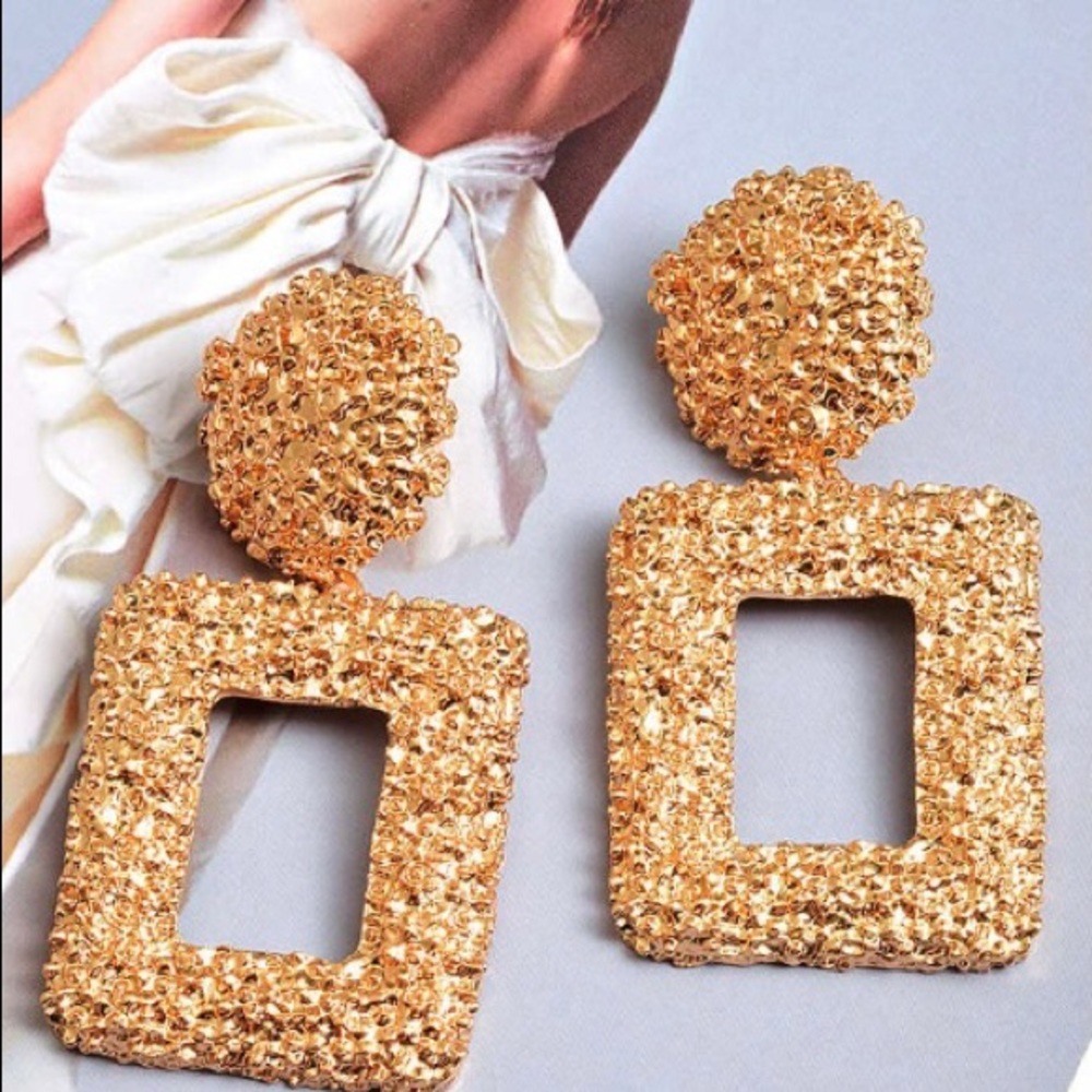 Gold Metal Dangle Earrings Fine Jewelry